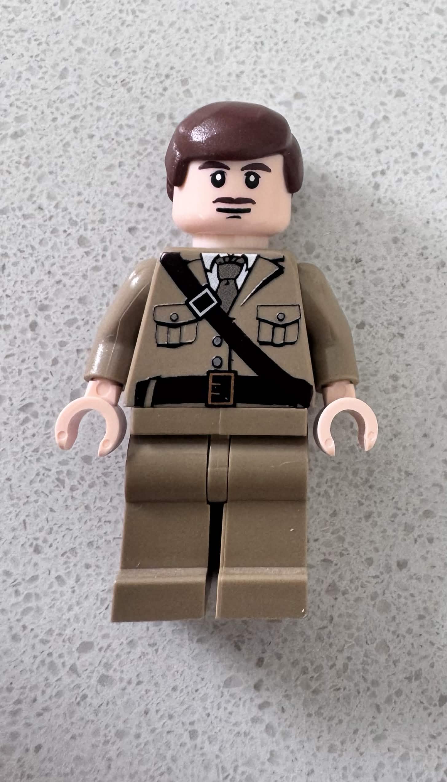 Brit commander