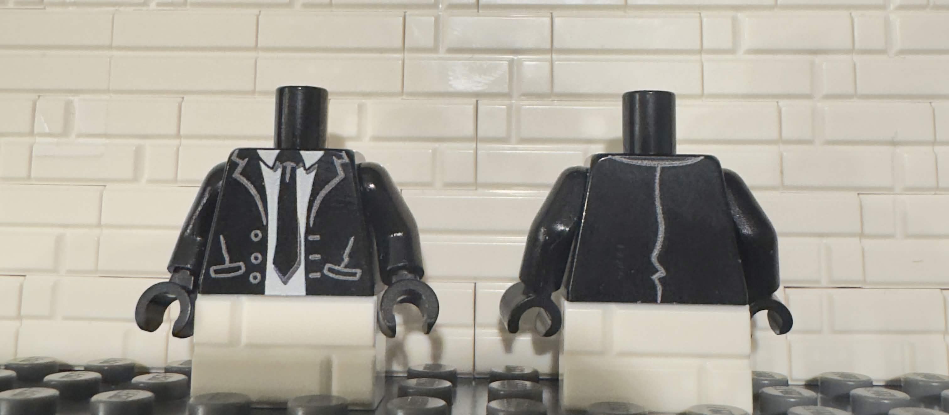 Red mask hench suit torso